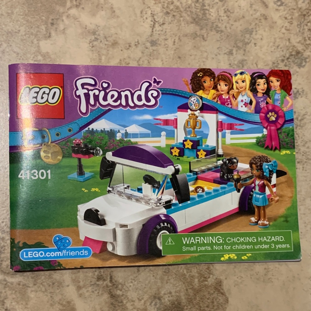 LEGO Friends Retired. Puppy Parade Float 41301. Dog Car